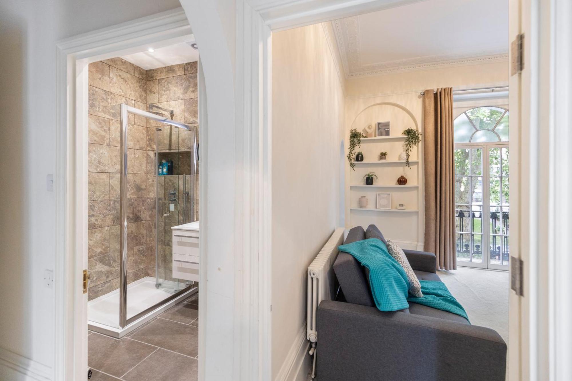 Regent's Square Charming Flat Apartment