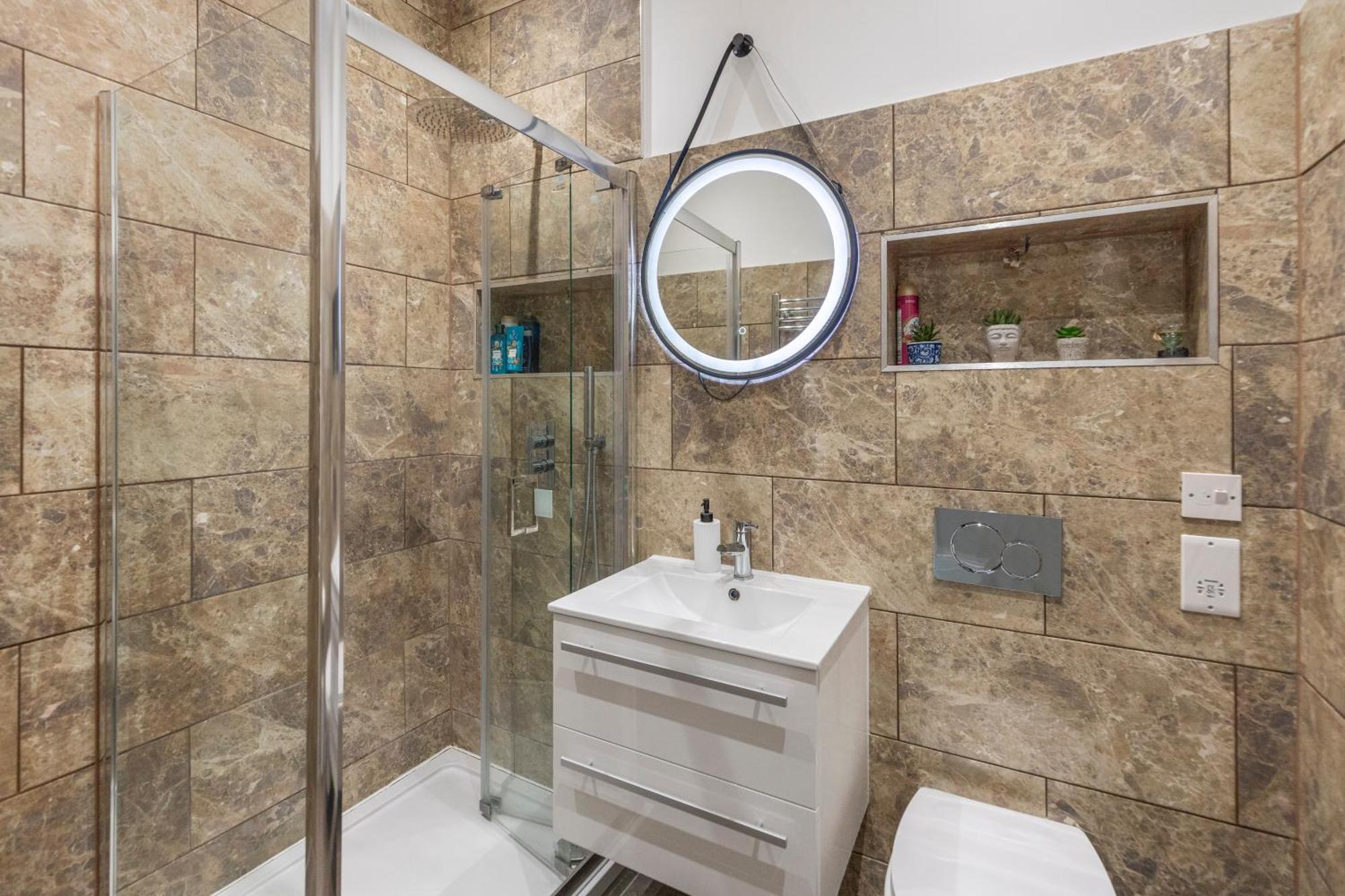Regent's Square Charming Flat London